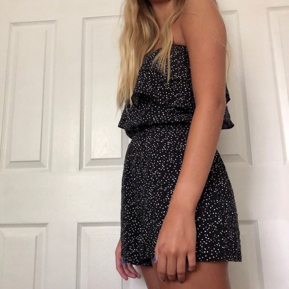 Urban Outfitters Strapless Romper 💥 - Picture 3 of 4